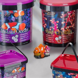 Aquarium Systems only uses Superfos pails with recycled plastic content 